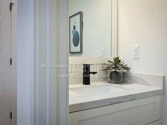 5th image of 6502 Marsh Ave