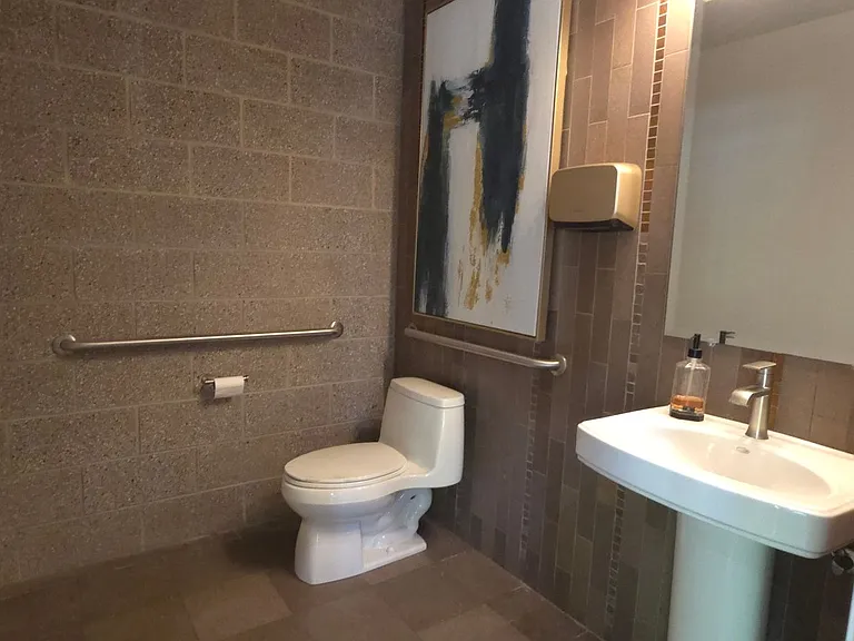 11853 Bradburn Blvd — Photo 15