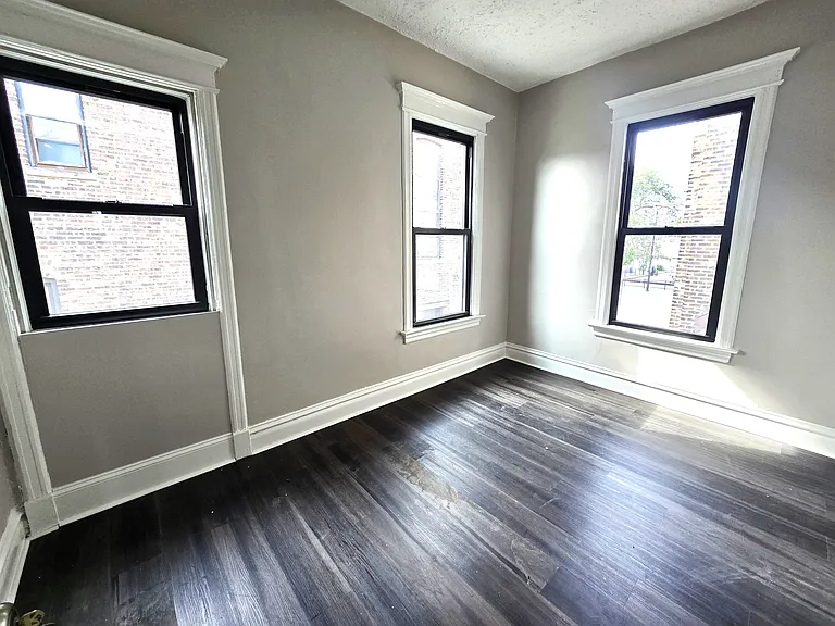 3110 S Lowe Ave #2 — Photo 12