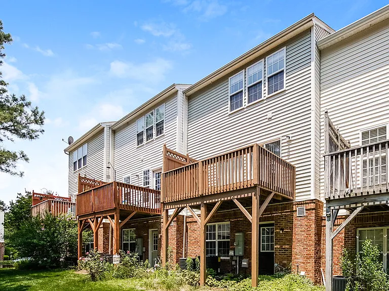 507 Sutter Gate Ln — Photo 17
