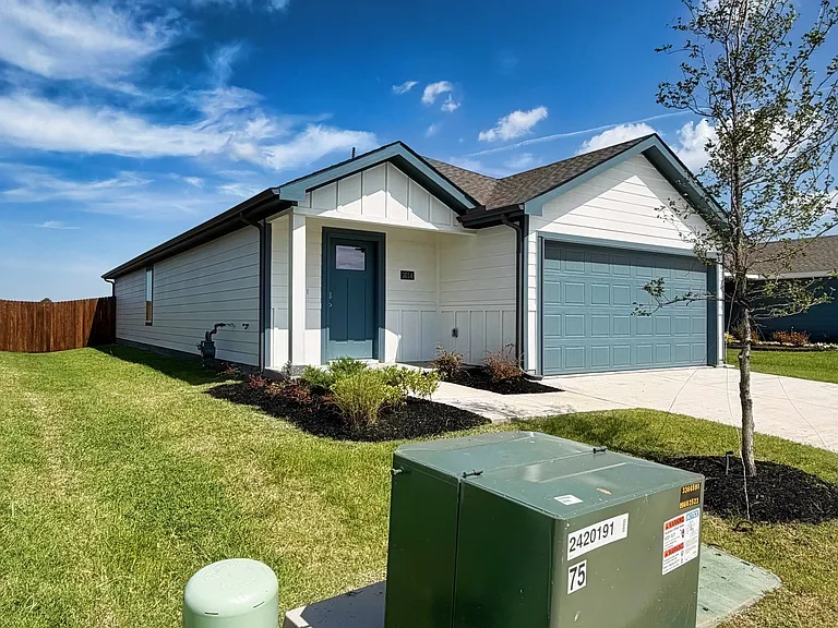 3014 Serenity Ln — Photo 3