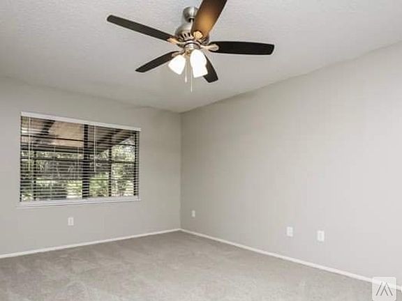 4th image of 3279 Croton Ave