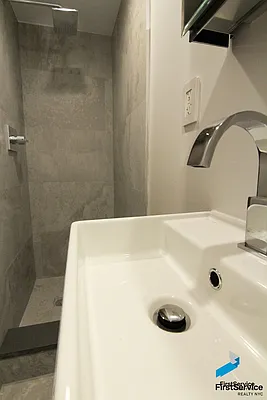 Rented by FirstService Realty (legacy) | media 20