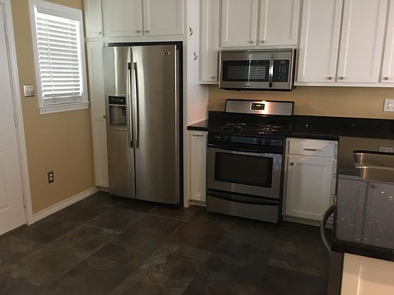 3rd image of 120 Dolphin Ave