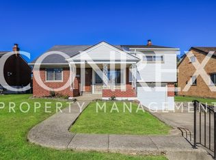 5628 Lawrence Rd, Cincinnati, OH 45248