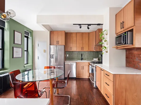 11 Saint Nicholas Ave, New York, NY 10026