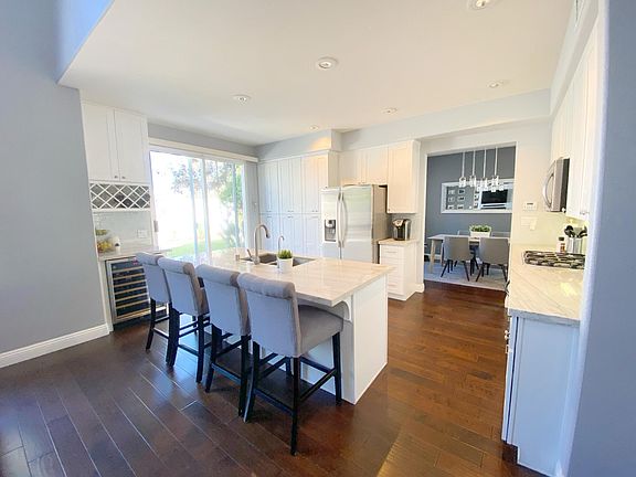 3rd image of 1069 Camino Del Sol