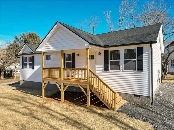 568 Blue Ridge Rd, Black Mountain, NC 28711