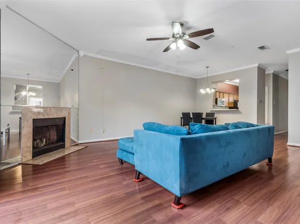 7617 Cambridge St #7617, Houston, TX 77054