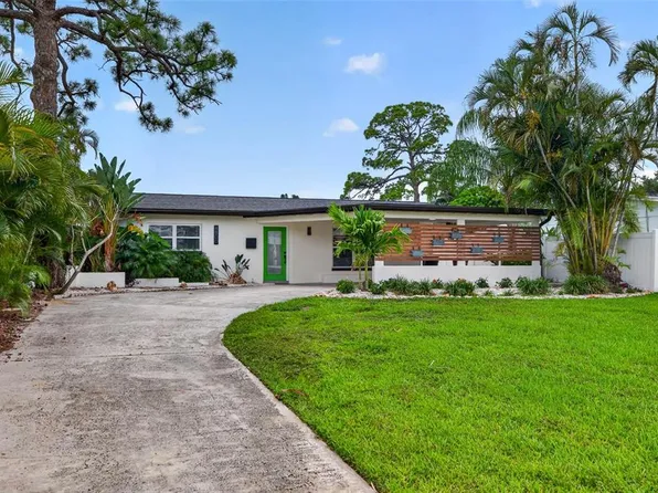4800 Venetian Blvd NE, Saint Petersburg, FL 33703