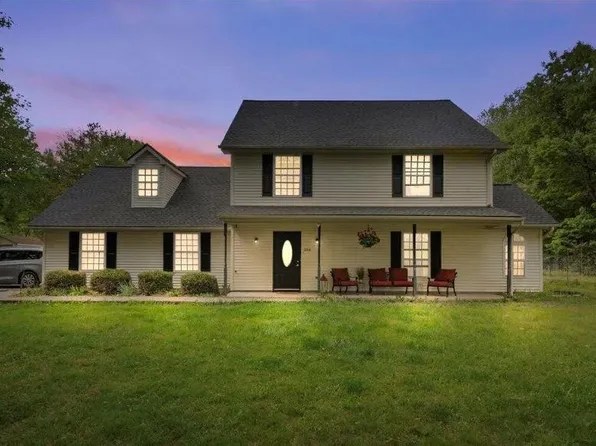 284 Orchard View Dr, Effort, PA 18330