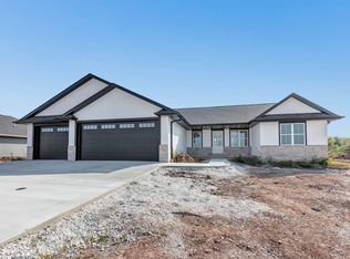 1648 Torchwood Trl, De Pere, WI 54115