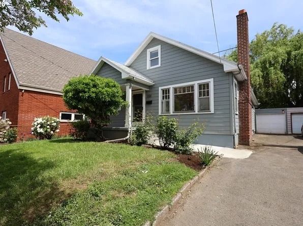 226 SE 76th Ave, Portland, OR 97215