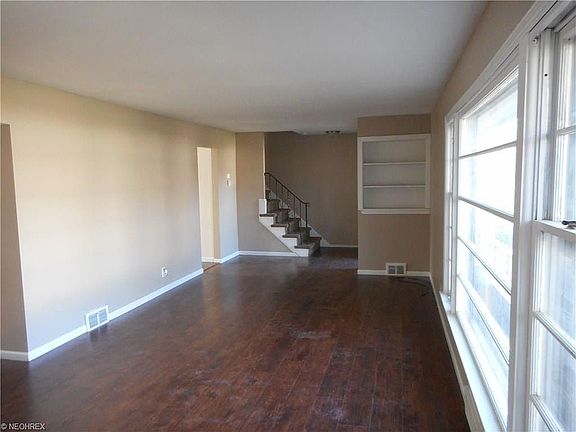 2nd image of 4956 Nan Linn Dr