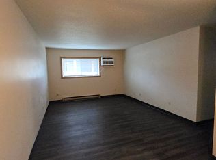 3501 11th St S #104, Fargo, ND 58104