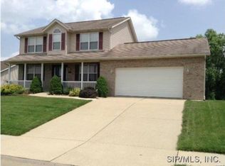 5218 Duke Dr, Fairview Heights, IL 62208
