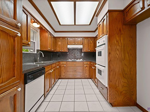 2nd image of 17183 Aimee Dr