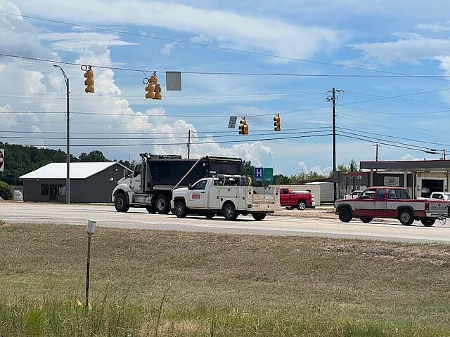 1st image of Highway 84 W