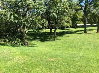 810 Lammermoor Dr, Staunton, VA 24401