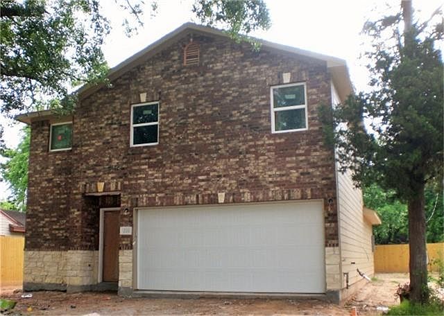1st image of 221 Tilden Dr