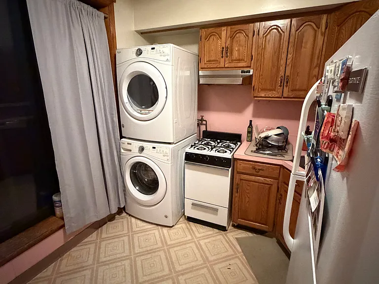 1802 Callowhill St #2 — Photo 10