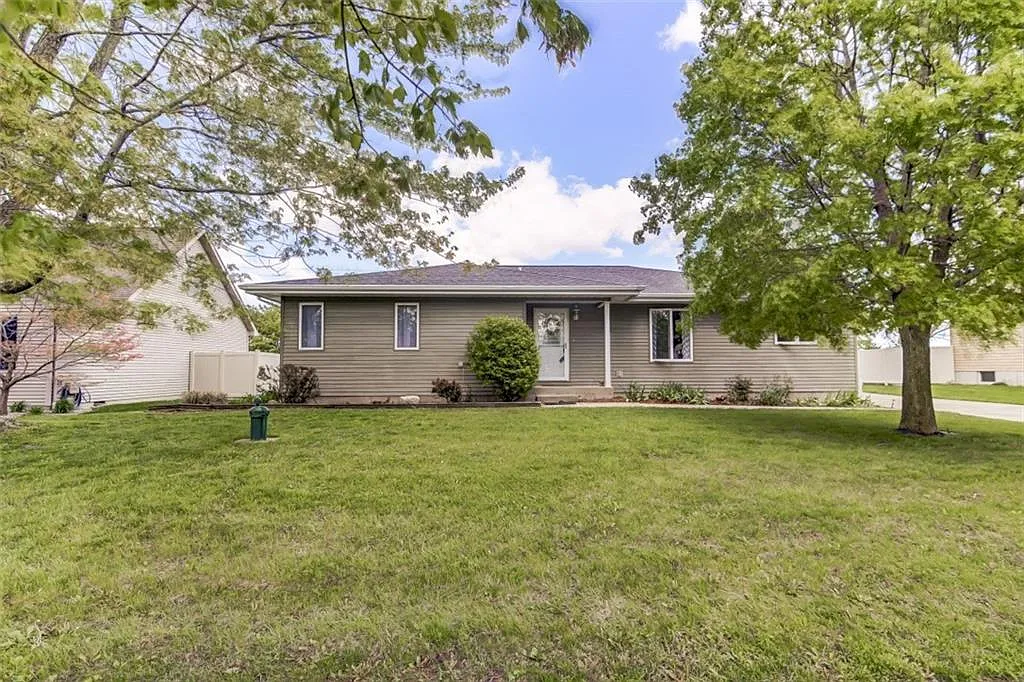 62 Tennison Ct photo 1