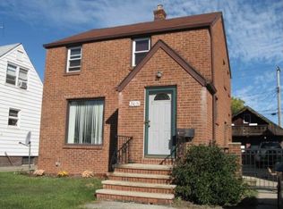 21051 Naumann Ave, Euclid, OH 44123