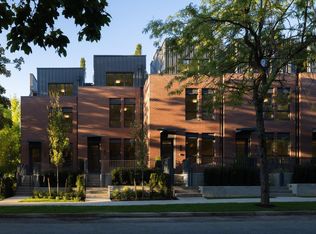 5381 Willow St #104, Vancouver, BC V5Z3R1