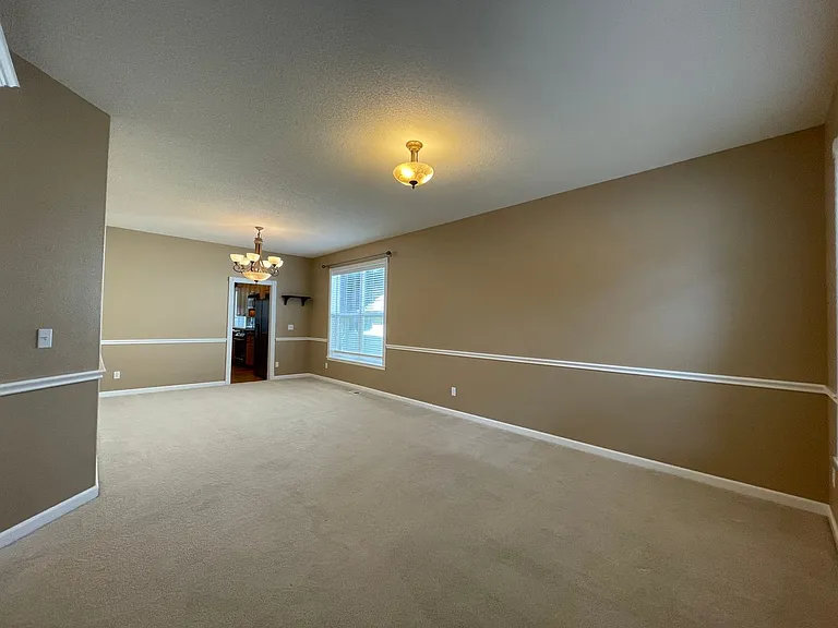 16116 SW Bray Ln — Photo 4
