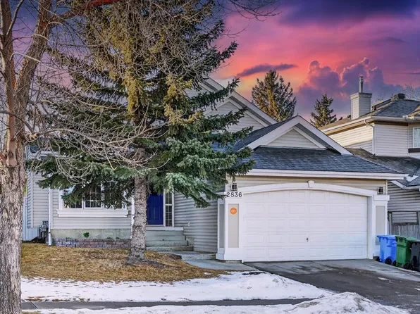 2836 E Douglasdale Blvd SE, Calgary, AB T2Z 2H9