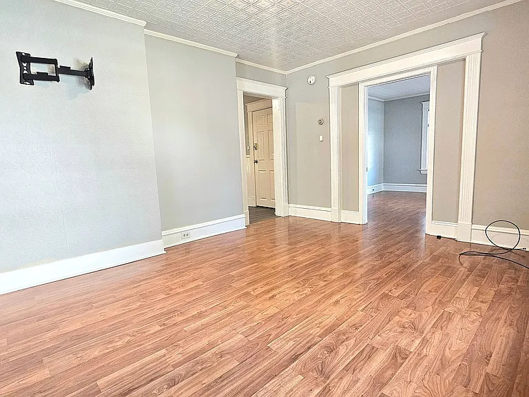 54 Union Street — Photo 3