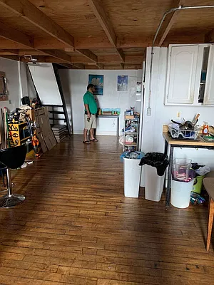 Rented by Carnegie Management Inc | media 13