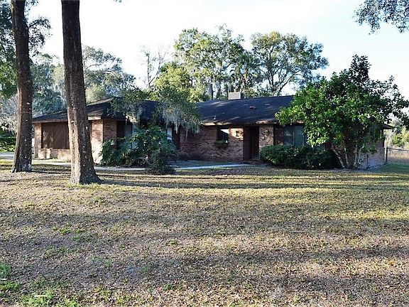 2nd image of 2045 La Valley Ln