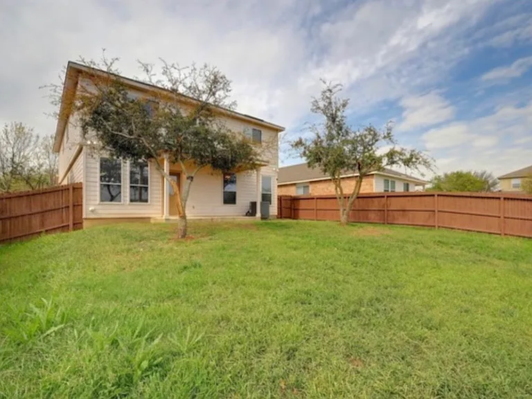 27018 Rustic Lgt — Photo 7