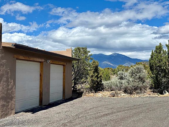 5th image of 1574 Pinon Ridge Rd