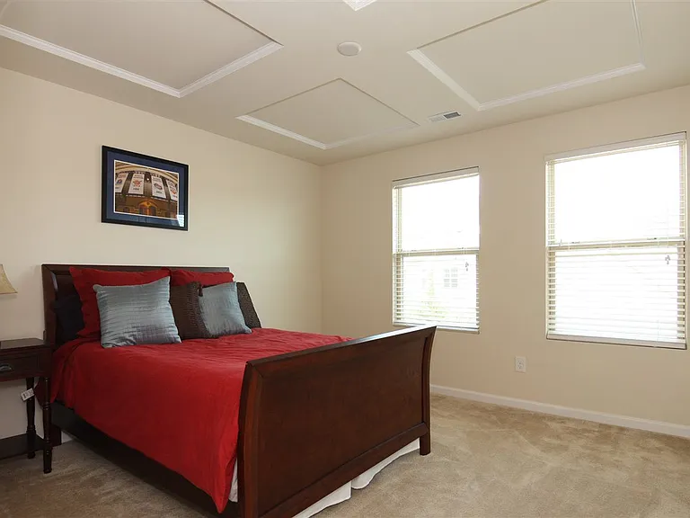 41 Pocono Dr — Photo 11