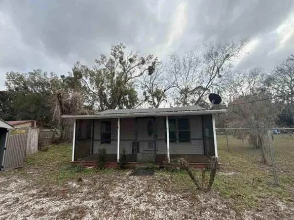 115 E Hicks St, Palatka, FL 32177