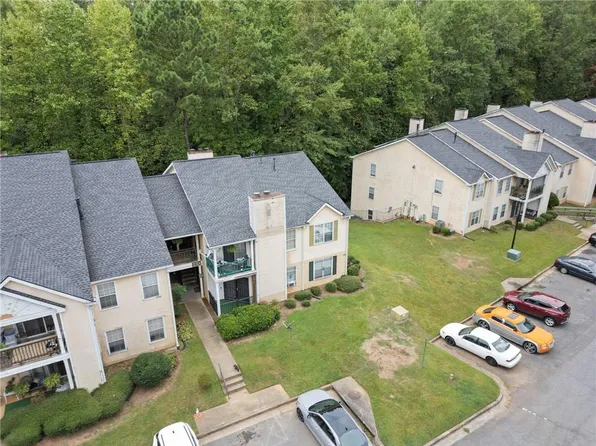 628 Ridgecreek Dr, Clarkston, GA 30021