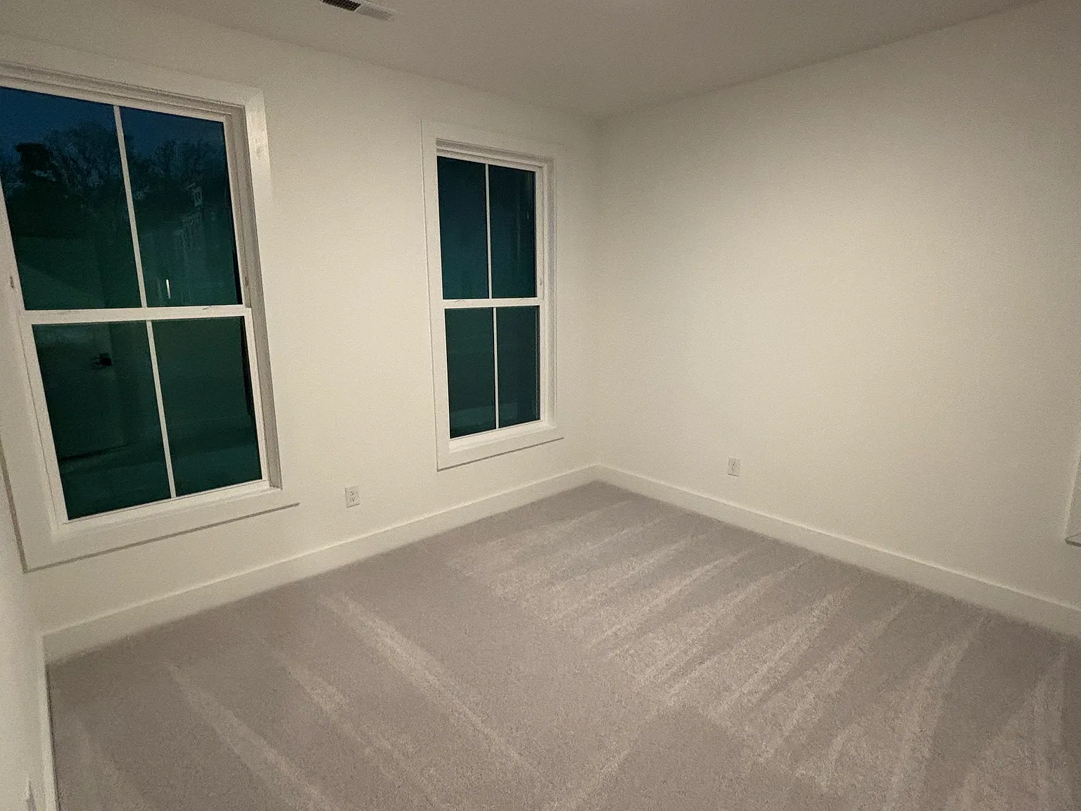 3 bed, 2045 sqft, $2,300 — Photo 4