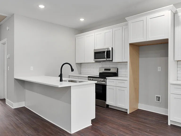 1613 S Highland Park Ave — Photo 20