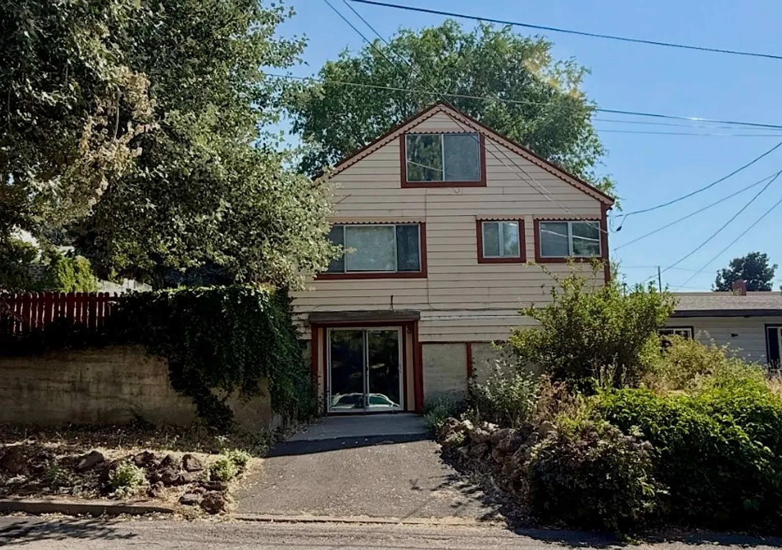 Spacious 3-Bedroom, 2-Bath Home with Bonus Living Space — Photo 1