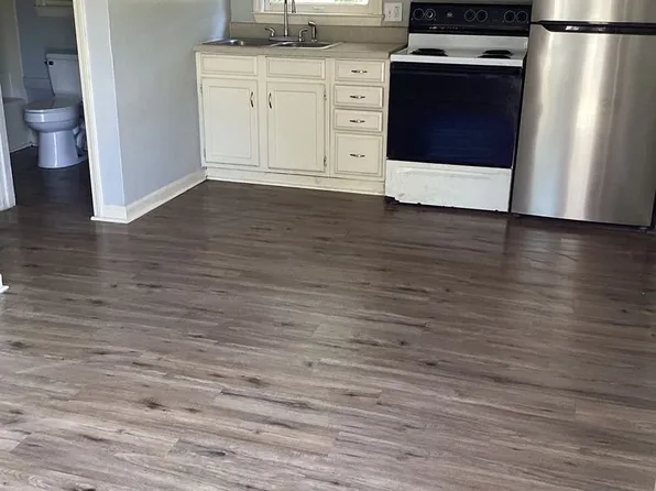 2173 McCravy St, Newberry, SC 29108