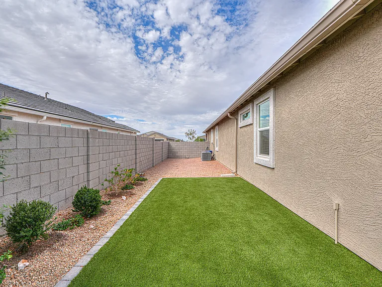 36065 W San Sisto Ave — Photo 58