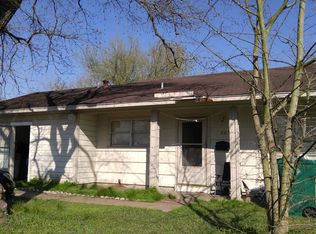 207 Burke Rd, Pasadena, TX 77506