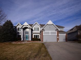 4102 N 195th St, Elkhorn, NE 68022