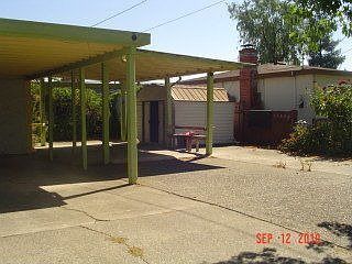 3rd image of 1 Burnette Ct