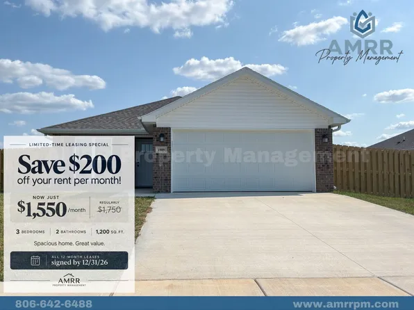 1909 Porter St, Pea Ridge, AR 72751