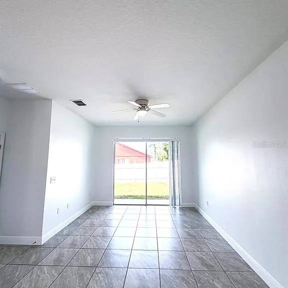 812 Glastonbury Dr — Photo 19