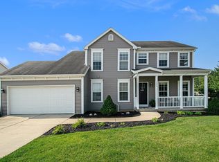 2482 Nature View Dr, Warsaw, IN 46580