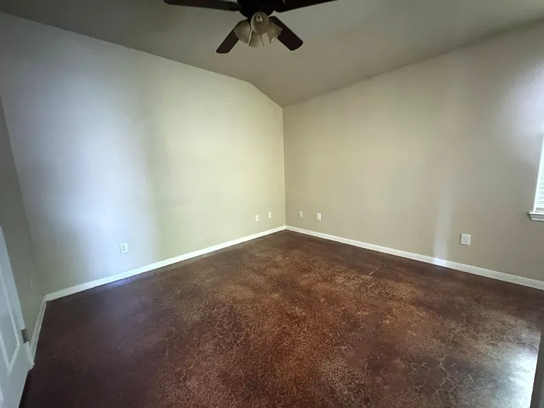 4305 Cambridge Dr — Photo 7